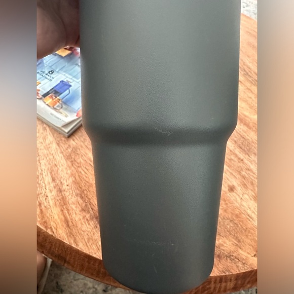 Stanley The Quencher H2.0 Flowstate™ Tumbler | 30 OZ - Picture 4 of 5